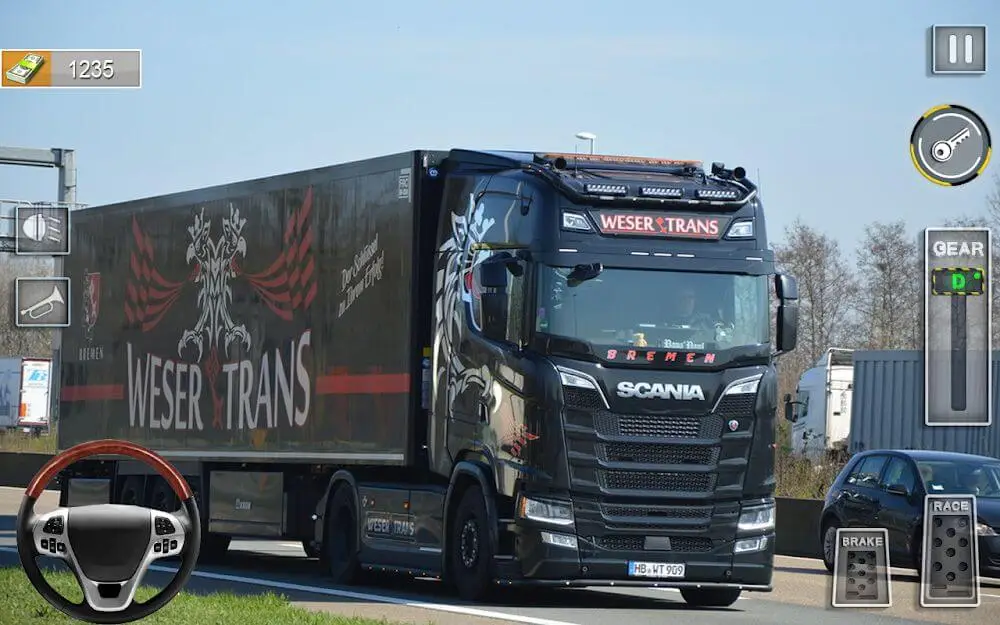Screenshot of the Real City Cargo Truck Driving game